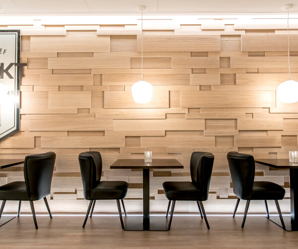Luxe_zitje_nieuw_hotelrestaurant_Preston_Palace