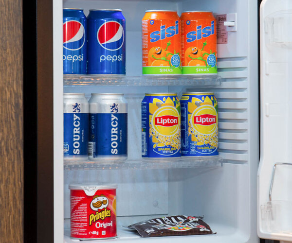 Portret-Suite-minibar