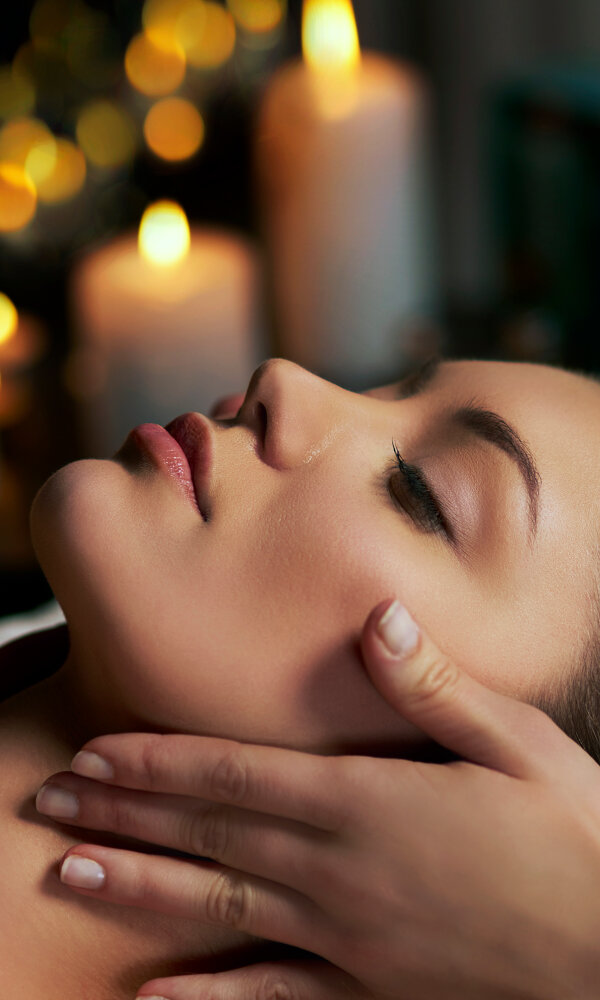 woman-relaxing-spa.headjpg