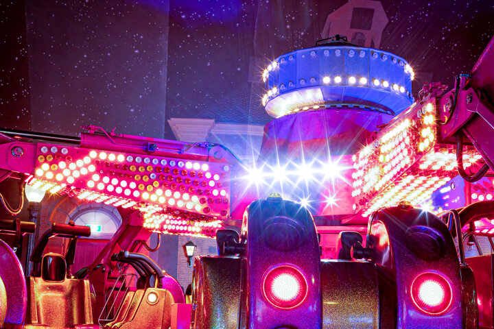 Exciting Boardwalk indoor funfair at Preston Palace