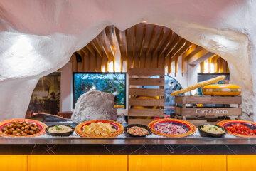 Preston-Palace-Central-tapasbuffet