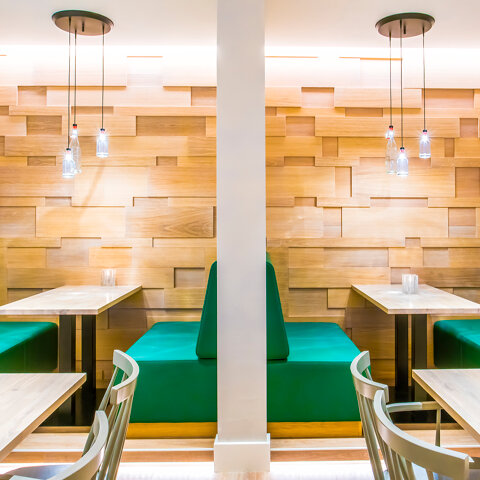 Private_seats_nieuw_hotelrestaurant_Preston_Palace