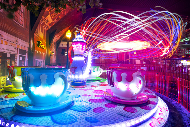 Exciting Boardwalk indoor funfair at Preston Palace